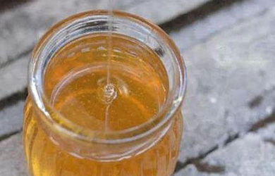 蜂蜜有泡沫，千萬不要扔，竟然是好現(xiàn)象